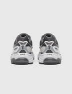 Grid 9 Silver Grey